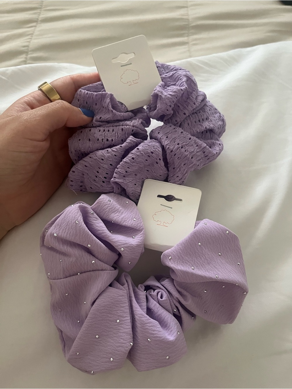 Lilac Women's Hair Scrunchie Duo with Textured and Embellished Styles